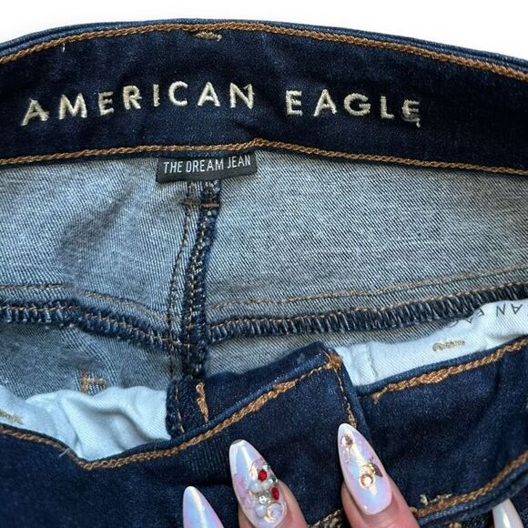AMERICAN EAGLE Women's Dark Blue Wash The Dream Jean Hi-Rise Denim Jegging Jeans - Picture 3 of 6